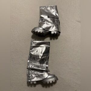 Azalea Wang Women’s Mate Metallic Silver Mid Calf Chunky Boot Size 10